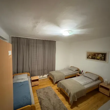 Topli Kutak Bascarsija -free Parking Apartment