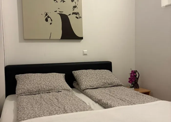 Topli Kutak Bascarsija -free Parking Sarajevo