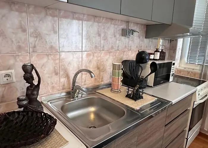 Topli Kutak Bascarsija -free Parking Apartment Sarajevo